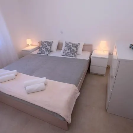 Zoya Apartamento Klek